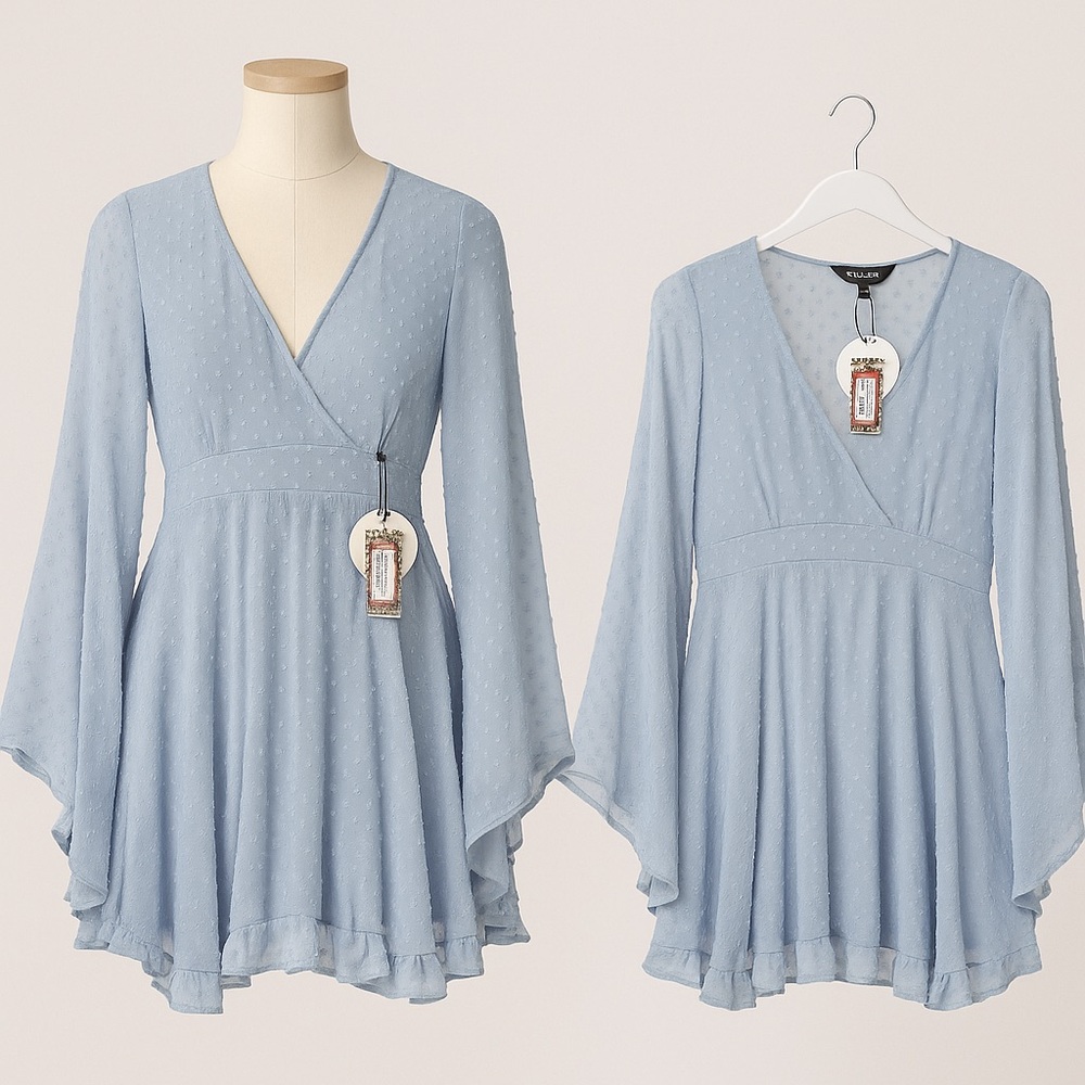 937 Plus Dobby Chiffon Wide Sleeve Skater Dress